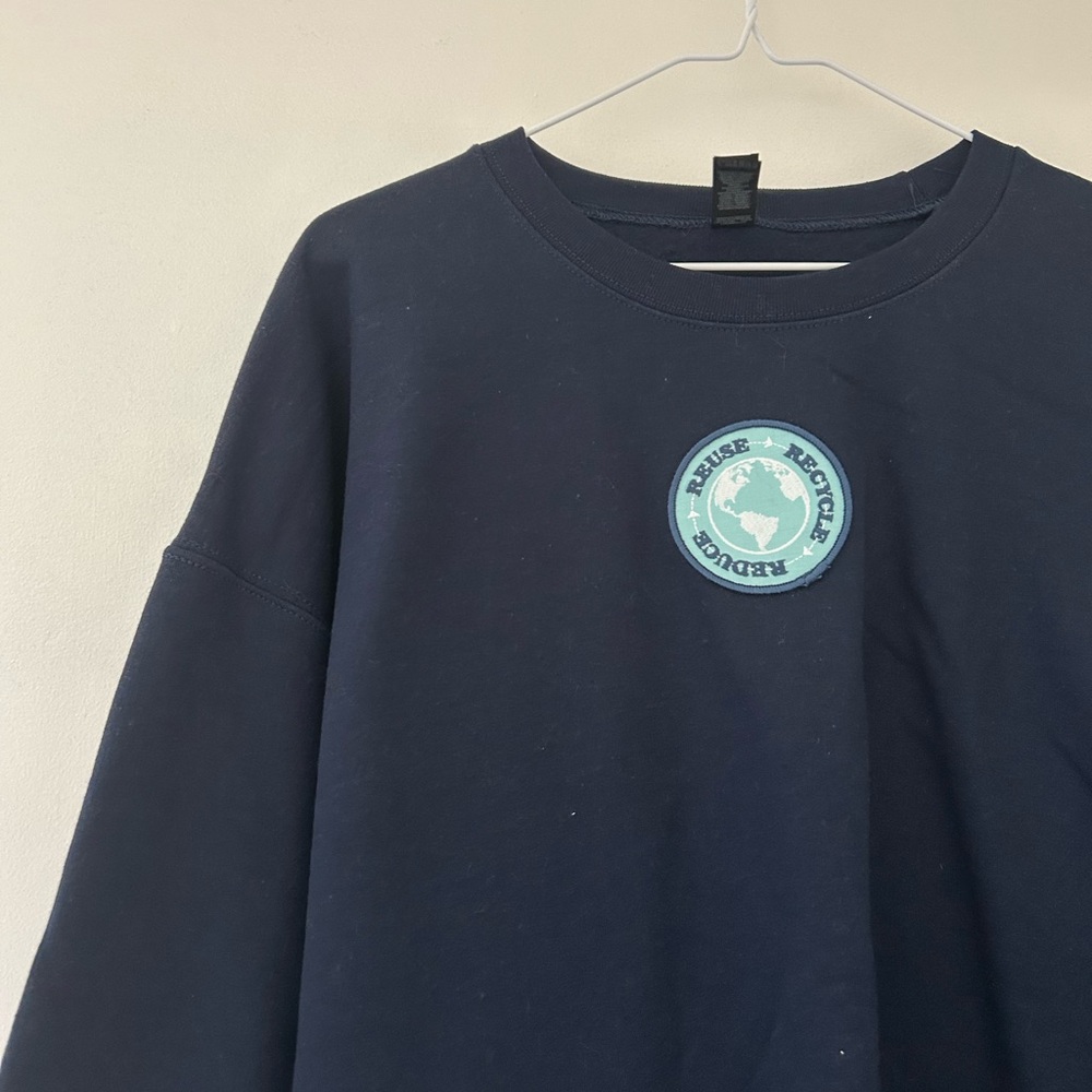 🌎reduce reuse recycle patch crewneck
